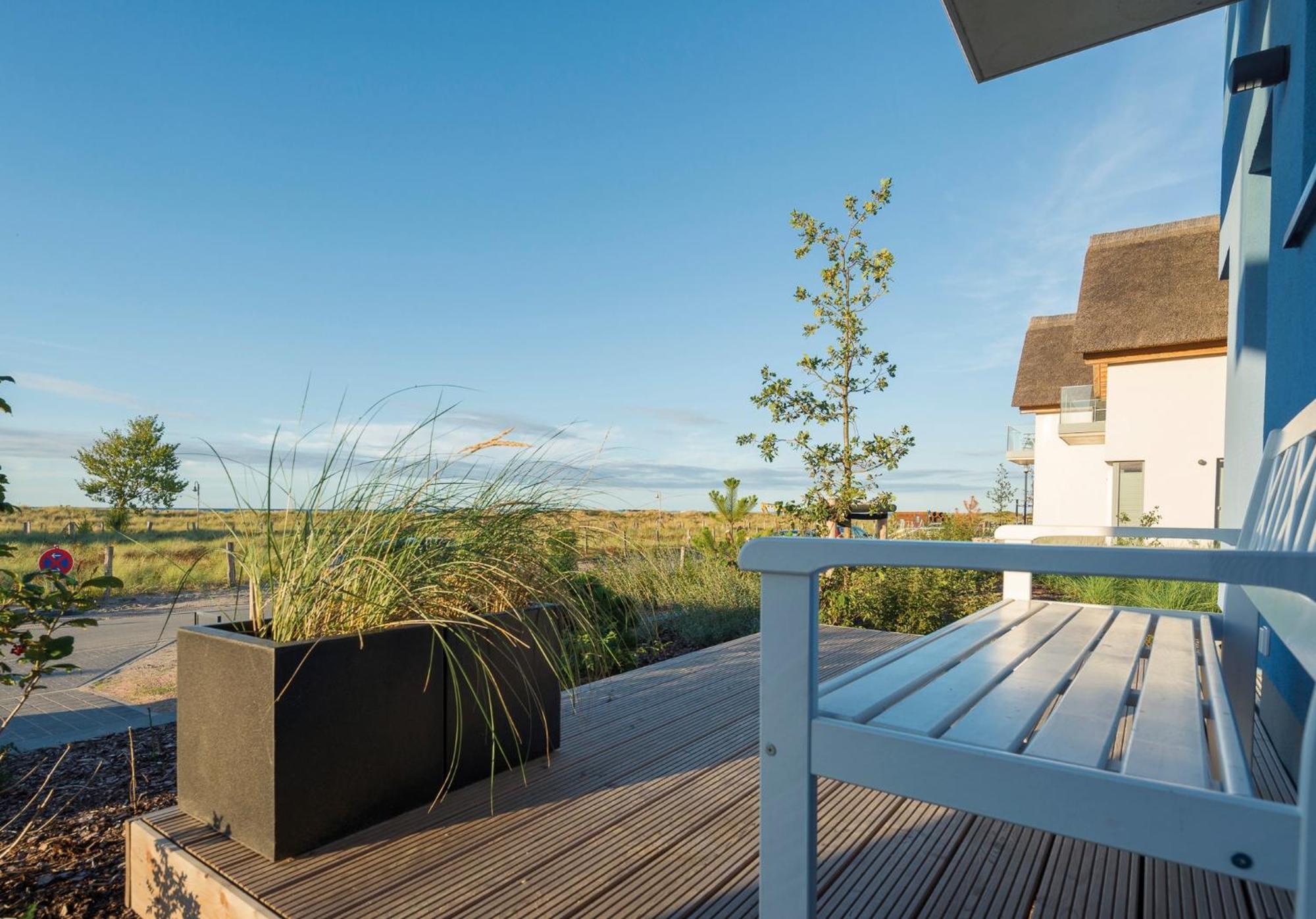 Ostsee - Reetdachhaus Nr 36 "Warder" Im Strand Resort Heiligenhafen Extérieur photo