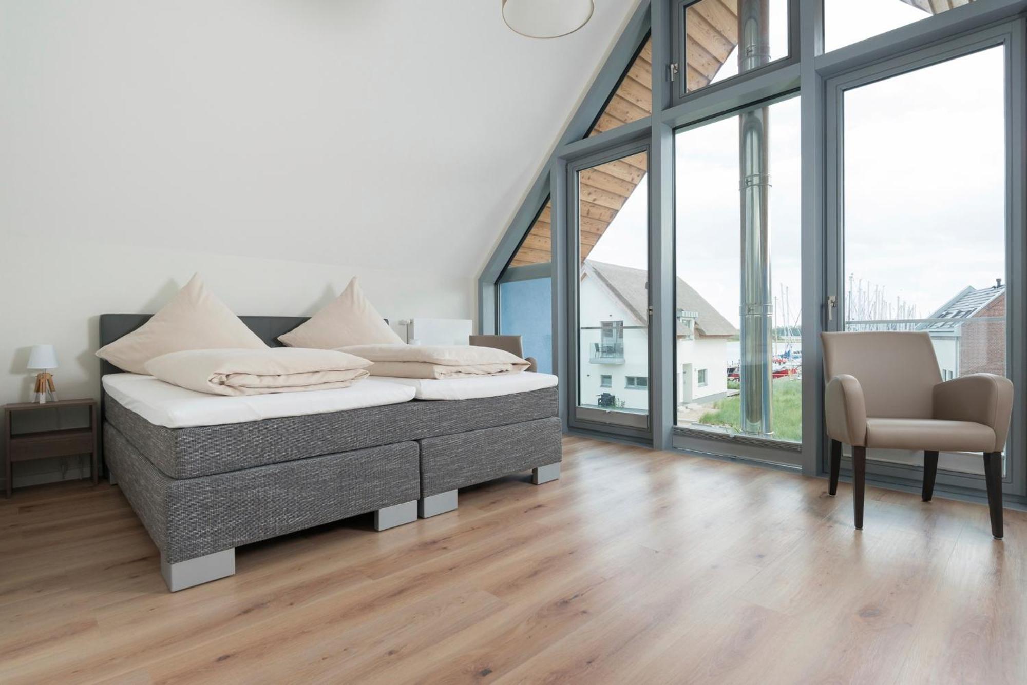 Ostsee - Reetdachhaus Nr 36 "Warder" Im Strand Resort Heiligenhafen Extérieur photo